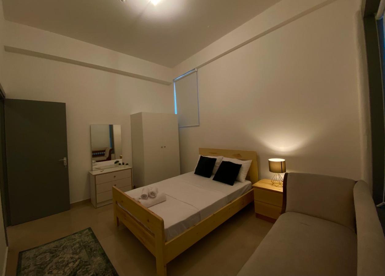 Central Suites Perikleous 53 Down Town Nicosia By Platform 357 Exteriör bild