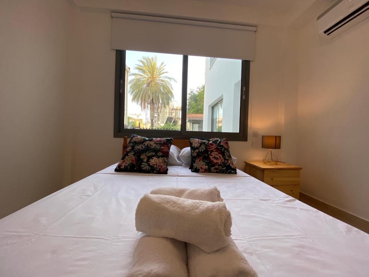 Central Suites Perikleous 53 Down Town Nicosia By Platform 357 Exteriör bild